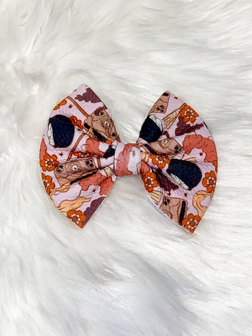 Vintage Witch Sisters Bow